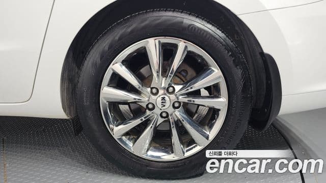 Kia The / новый New Carnival Luxury, 2019 все фото