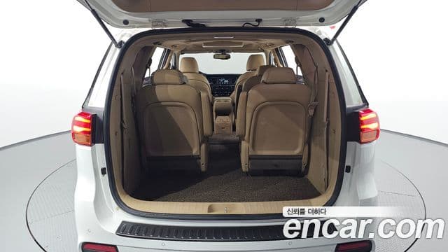 Kia The / новый New Carnival Luxury, 2019 20