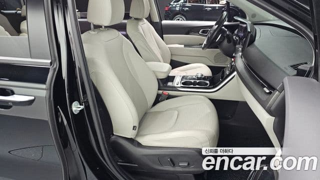 Kia Carnival 4세대 Signature, 2023 10