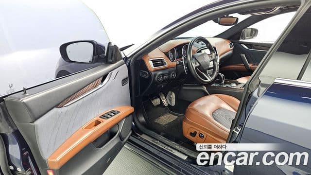 Maserati 기블리 3세대, 2017 10