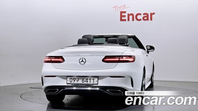Mercedes-Benz E-класс W213 E220d кабриолет, 2018 4