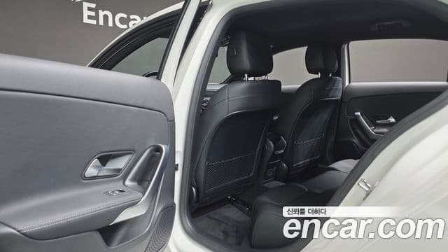 Mercedes-Benz A-класс W177 A220 хэтчбек, 2021 18