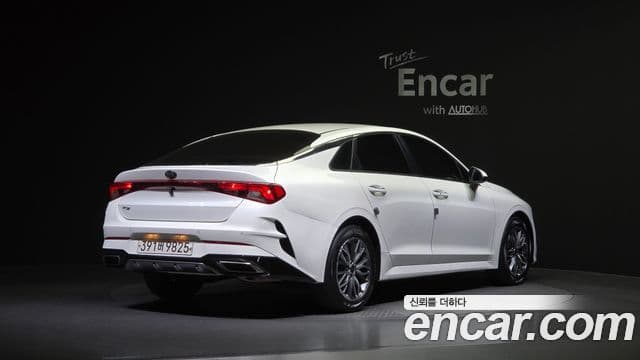 Kia K5 3세대 Trendy, 2021 2