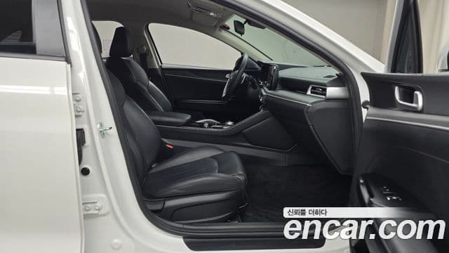 Kia K5 3세대 Trendy, 2021 11