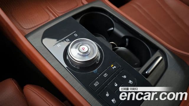 Kia The / новый New K8 гибрид Noblesse, 2025 9