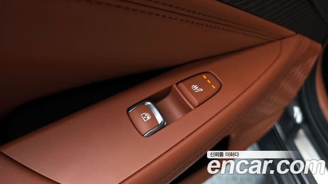 Kia The / новый New K8 гибрид Noblesse, 2025 18