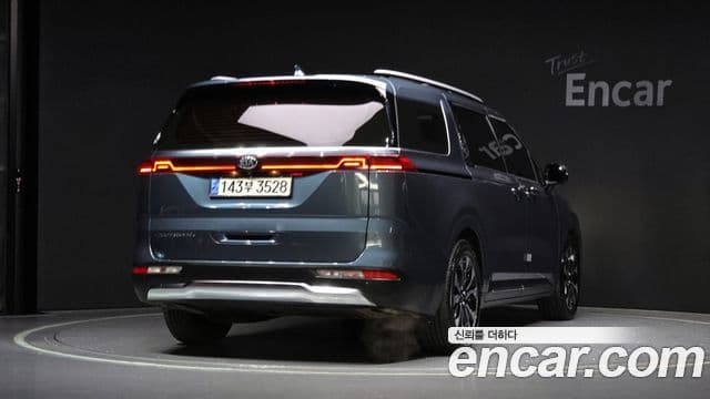 Kia Carnival 4세대 Signature, 2021 2