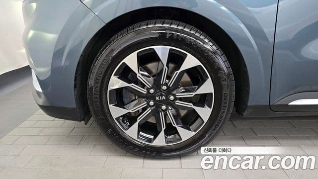 Kia Carnival 4세대 Signature, 2021 все фото