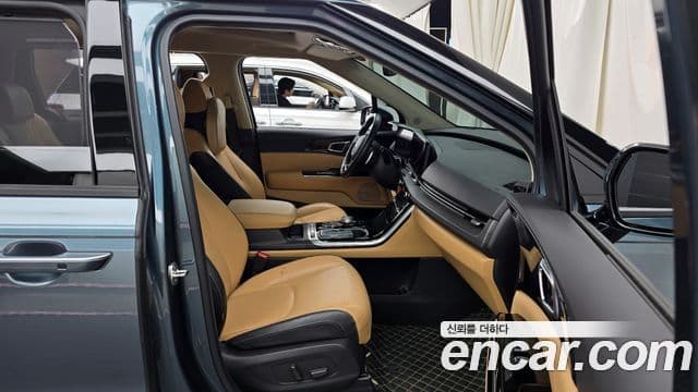 Kia Carnival 4세대 Signature, 2021 11