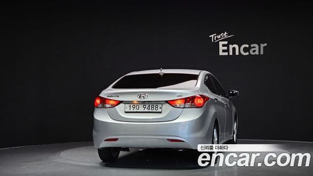 Hyundai Avante MD M16 GDI Avenue, 2014 4