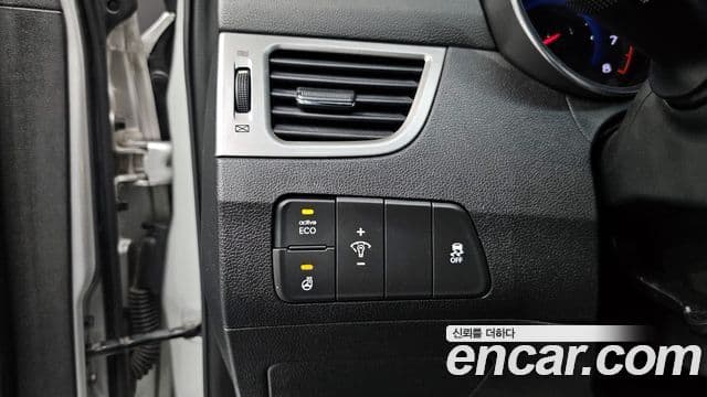 Hyundai Avante MD M16 GDI Avenue, 2014 17