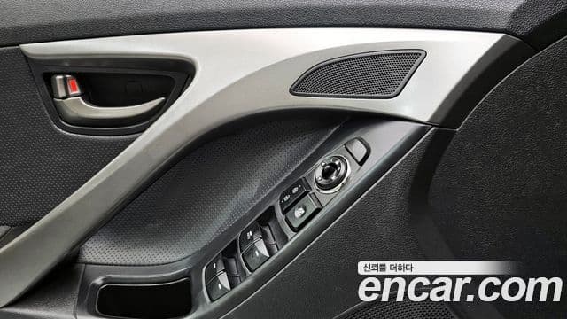 Hyundai Avante MD M16 GDI Avenue, 2014 20