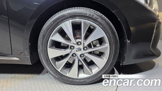 Kia K5 2세대 Noblesse Special, 2016 все фото