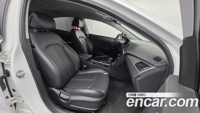 Hyundai LF Sonata LPI Smart, 2017 10