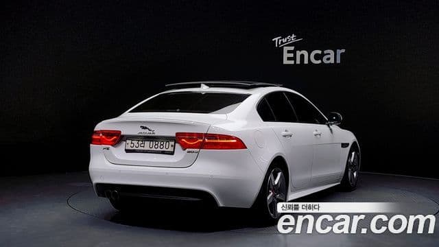 Jaguar XE 20d R스포츠, 2016 2