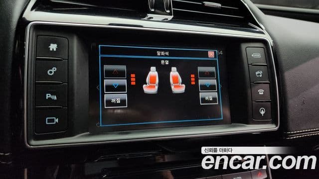 Jaguar XE 20d R스포츠, 2016 16