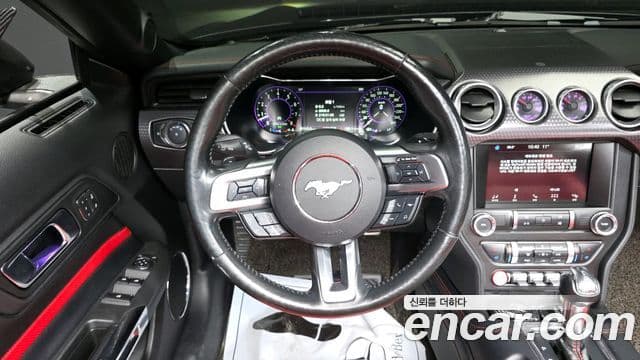 Ford Mustang GT кабриолет, 2019 13