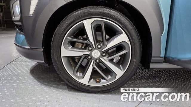 Hyundai Kona Premium, 2018 все фото