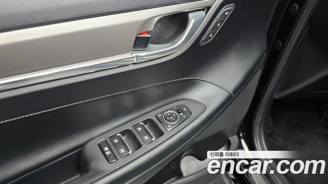 Hyundai The / новый New Grandeur IG гибрид Exclusive, 2021 17