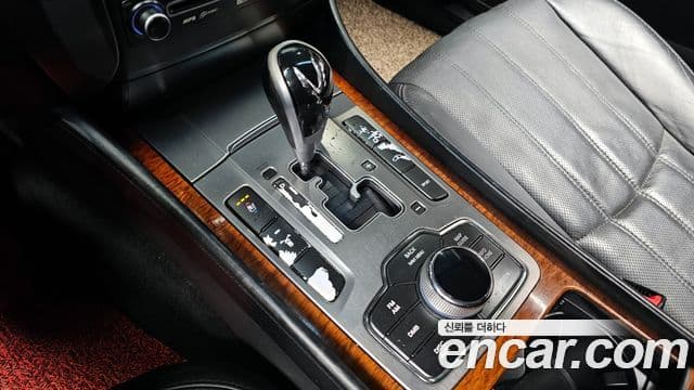 Hyundai Equus(новый кузов / новое поколение) Prestige VVIP팩, 2012 9