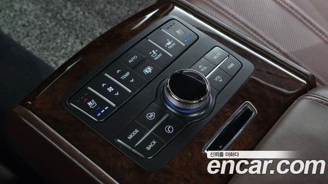 Hyundai Equus(новый кузов / новое поколение) Prestige, 2010 19