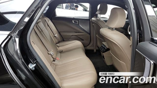 Kia K8 гибрид Noblesse, 2023 12