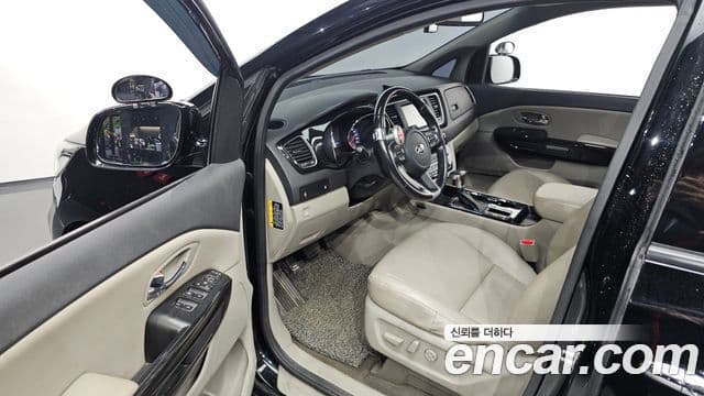Kia The / новый New Carnival Prestige, 2019 10
