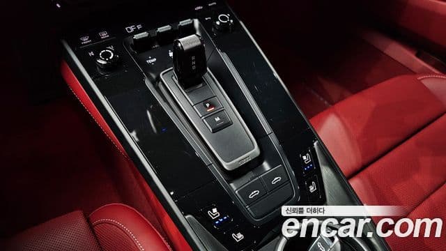 Porsche 911 (992) Targa 4 GTS, 2024 9