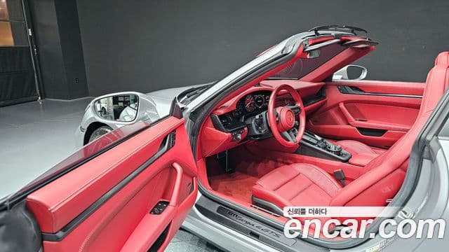 Porsche 911 (992) Targa 4 GTS, 2024 11