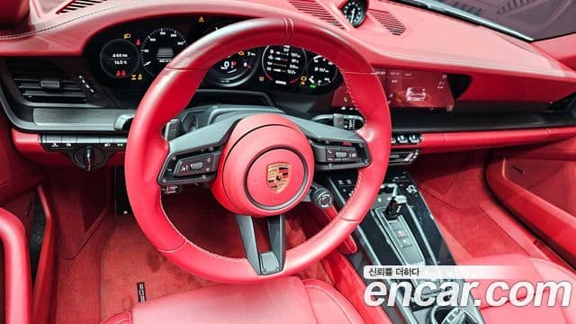 Porsche 911 (992) Targa 4 GTS, 2024 13