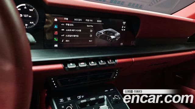 Porsche 911 (992) Targa 4 GTS, 2024 16