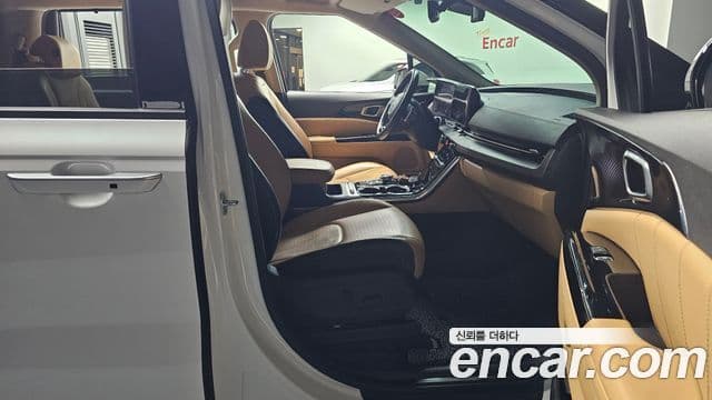 Kia Carnival 4세대 Signature, 2021 11