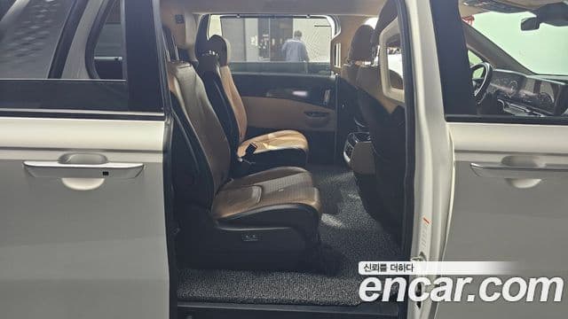 Kia Carnival 4세대 Signature, 2021 12