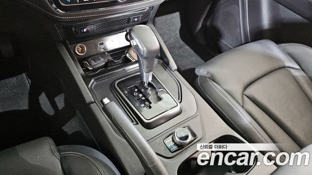 KG모빌리티(SsangYong) The / новый New Rexton Sport Prestige, 2021 9