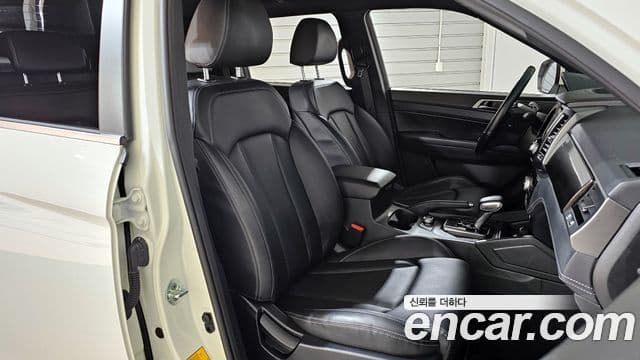 KG모빌리티(SsangYong) The / новый New Rexton Sport Prestige, 2021 10