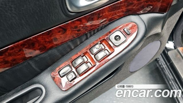 Hyundai 다이너스티 Signature, 1997 18