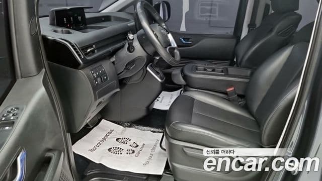 Hyundai Staria Modern, 2022 10