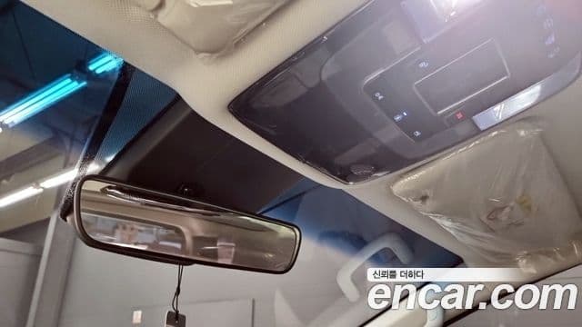 Hyundai Staria Modern, 2022 17