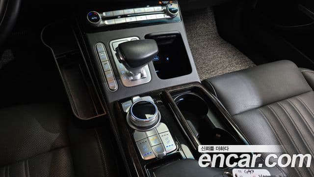 Genesis G90 Luxury, 2021 9