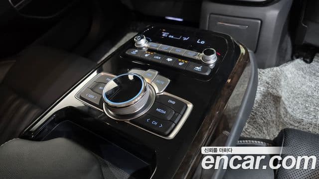 Genesis G90 Luxury, 2021 18