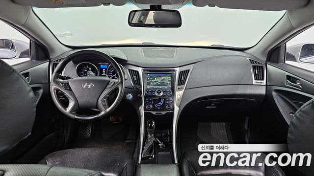 Hyundai Sonata гибрид Premier, 2012 7