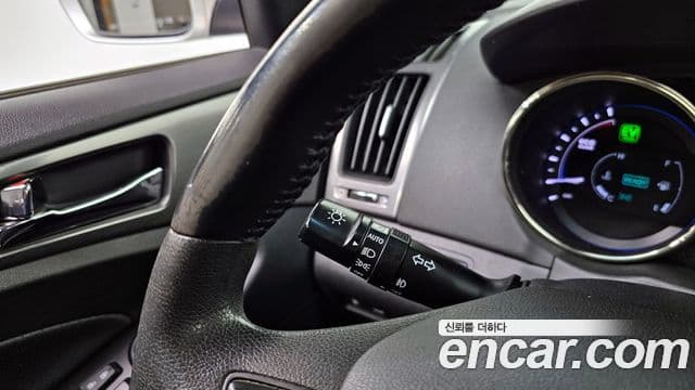 Hyundai Sonata гибрид Premier, 2012 18