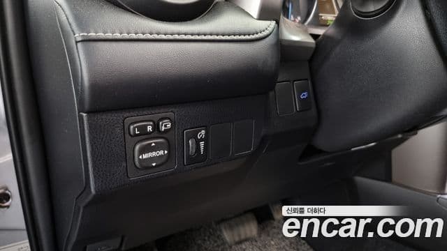 Toyota RAV4 4세대, 2018 19