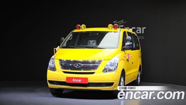 Hyundai Grand Starex детский перевозочный автомобиль, 2015 3