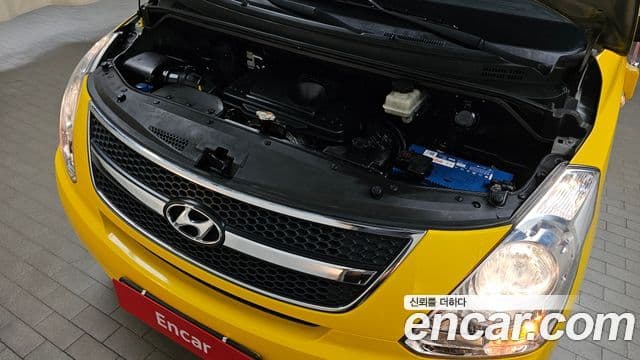 Hyundai Grand Starex детский перевозочный автомобиль, 2015 6