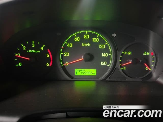 Hyundai Grand Starex детский перевозочный автомобиль, 2015 8