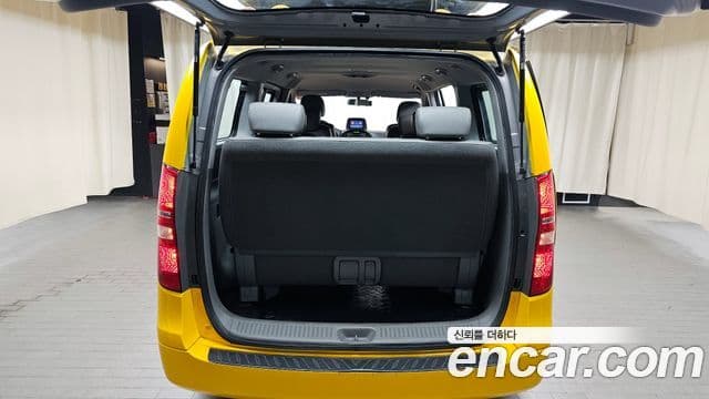 Hyundai Grand Starex детский перевозочный автомобиль, 2015 20