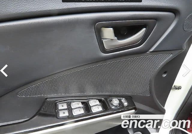 KG모빌리티(SsangYong) Tivoli TX 2WD, 2017 12