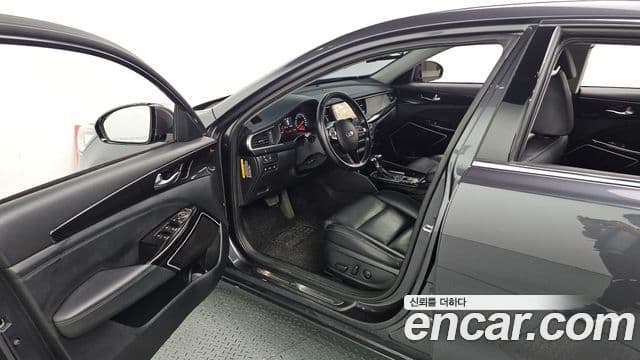 Kia All New K7 Prestige, 2016 10