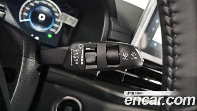 KG모빌리티(SsangYong) Musso Sport 칸 (Q250) Prestige, 2025 16